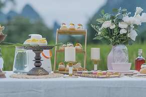 Yangshuo Enjoy Field Resort