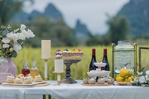 Yangshuo Enjoy Field Resort