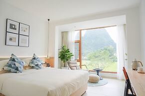 Yangshuo Enjoy Field Resort
