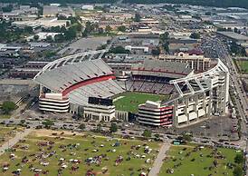 Holiday Inn Express & Suites Columbia Downtown - The Vista by IHG