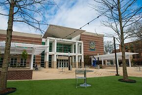 Holiday Inn Express & Suites Columbia Downtown - The Vista by IHG