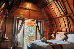 Sentulan Garden Villa