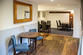 Sutton Staithe Hotel