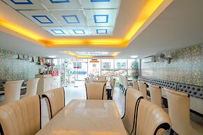 OYO 75362 Swagath Home