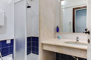Phi Hotel Sighientu
