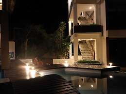 Pacific King Hotel