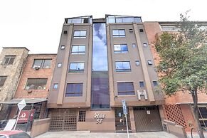 Ayenda 1086 Torre 52