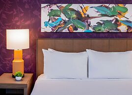 Hyatt House Tampa Downtown