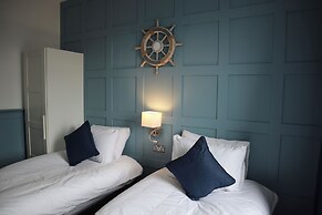 Marina View Guest House