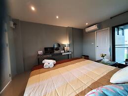 Samutsakorn Apartment