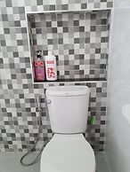 Samutsakorn Apartment