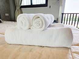 Samutsakorn Apartment