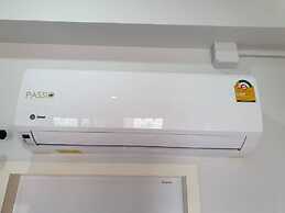 Samutsakorn Apartment