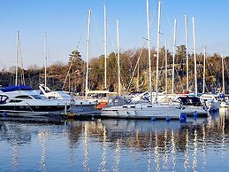 7 Person Holiday Home in Stromstad