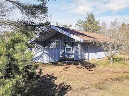 6 Person Holiday Home in Albaek
