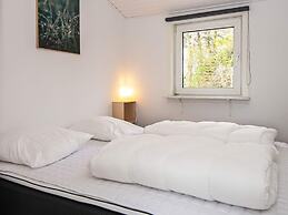 6 Person Holiday Home in Broager