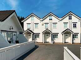 6 Person Holiday Home in Austrheim