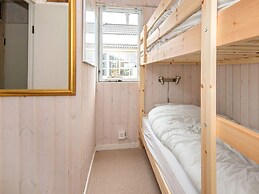 6 Person Holiday Home in Hejls