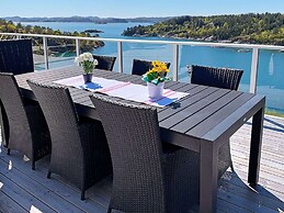 12 Person Holiday Home in Fitjar