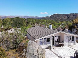 12 Person Holiday Home in Fitjar