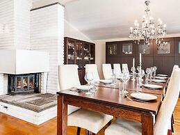 12 Person Holiday Home in Fitjar