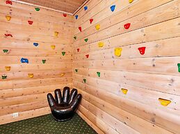 12 Person Holiday Home in Fitjar