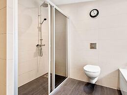 12 Person Holiday Home in Fitjar