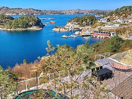 12 Person Holiday Home in Fitjar