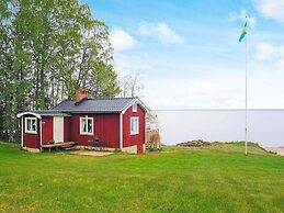 2 Person Holiday Home in Frandefors