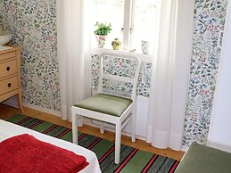 6 Person Holiday Home in Sloinge