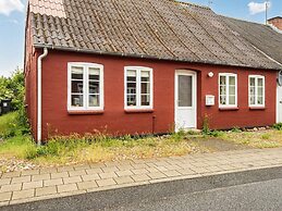 6 Person Holiday Home in Bredebro