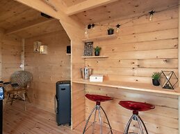 Luxury Cottage With Pool and Sauna-by Traum