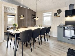 Luxury Cottage With Pool and Sauna-by Traum