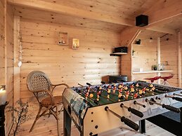 Luxury Cottage With Pool and Sauna-by Traum