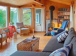 Serene Seaside Retreat in Vesteroy-by Traum