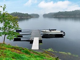 6 Person Holiday Home in Lindas