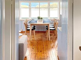 6 Person Holiday Home in Lindas