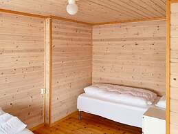 6 Person Holiday Home in Lindas