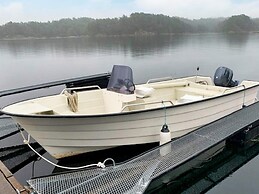 6 Person Holiday Home in Lindas