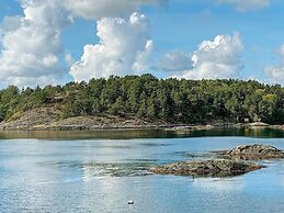 6 Person Holiday Home in Eydehavn