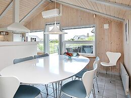 Holiday Home in Henne