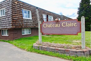 Cc19 Chateau Claire 2 Bedroom Condo by RedAwning