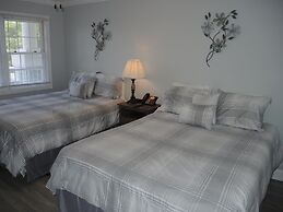 Brunswick Plantation Resort and Golf Condo 307M with Outdoor Pool by R