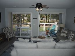 Overlooking Golf Course Villa 1408 with Full Kitchen Close to Calabash