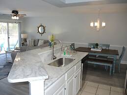 Overlooking Golf Course Villa 1408 with Full Kitchen Close to Calabash