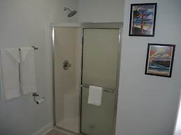 Overlooking Golf Course Villa 1408 with Full Kitchen Close to Calabash