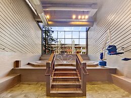 Cimarron 402 2 Bedroom Condo by RedAwning