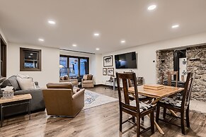 Abbett Placer Historic 7 Bedroom Home by RedAwning