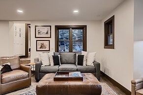 Abbett Placer Historic 7 Bedroom Home by RedAwning