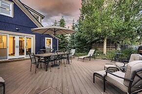 Abbett Placer Historic 7 Bedroom Home by RedAwning